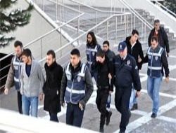 Çifte operasyonda 5 gözaltı