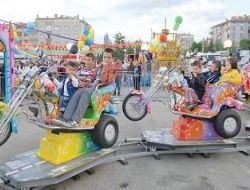 Mahallelerde şenlik başlıyor