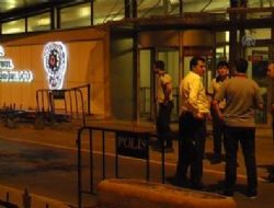 İstanbul Emniyeti'nde silah sesleri