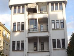 En lüks hayalet bina
