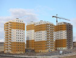 Uyanık müteahhit herkesi mağdur etti