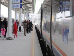 Hırsızlar YHT'ye dadandı