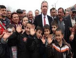 Yavaş: Ben nereye gitsem oraya hizmet götürüyorlar