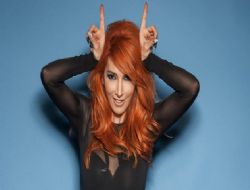 Hande Yener coşturmaya geliyor