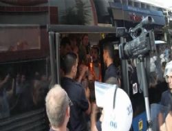 Tuzluçayır otobüsleri 33 gün sonra eve dönüyor