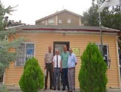 Mahallenin 'dertli' muhtarları