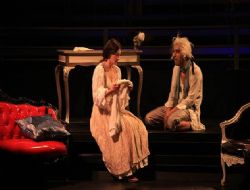 İki oyunlu ‘Tatbikat'