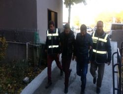 ‘Facebook avcısı' PTT'de yakalandı