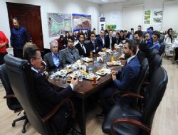 Gökçek'ten ‘yerel yönetim' dersi