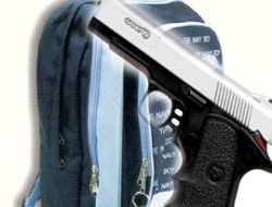 Tren istasyonunda şüpheli paket paniği