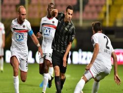 Beştepe'de isyan büyüyor