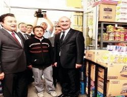 Babacan'ın kulağı esnafta