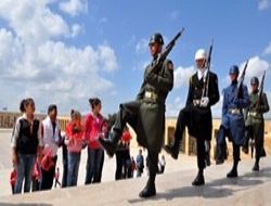 Otizmli çocuklar ATA'nın huzurunda