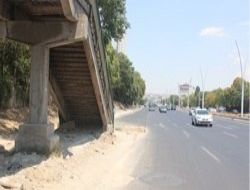 Konya Yolu genişledi ortada kaldı