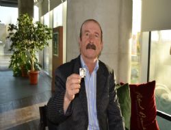 36 yıl abisini aradı şimdi de 3500 € arıyor