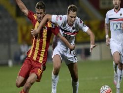 Gençler'de parola galibiyet