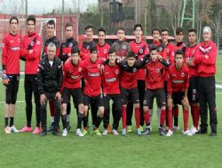 Beştepe'nin Gençler'i zirvede