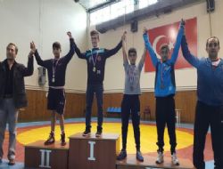 Tapu kadastro zirvede