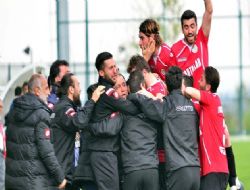 İlk kupa Etimesgut'tan