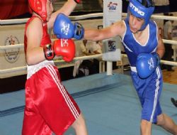 Ringte yumruklar konuştu