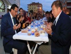 Keçiören'de ‘kral'lı iftar