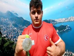 ‘Altın sözümü tutacağım'