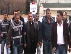 Kaçırıp zorla senet imzalattılar