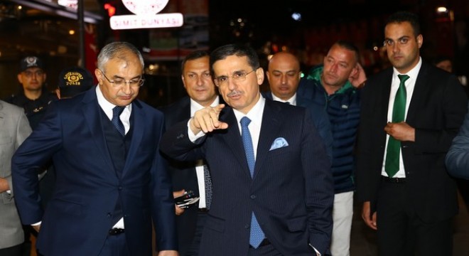 7 ilçede 22 kişiye huzur gözaltısı