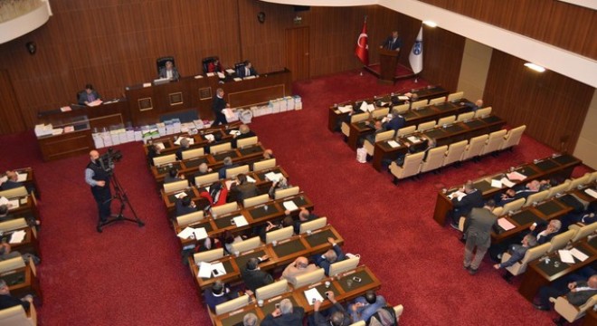 AK Parti'li üyeden Ayaş'a ret oyu