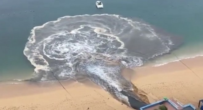 Arıtılmamış kanalizasyon suları Acapulco körfezi'ne akıtıldı