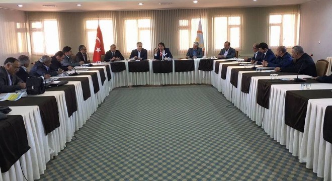 Aydemir: ‘Ekonomik fırsatları sahiplenmeliyiz'