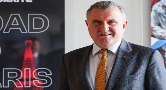 Bakan Bak'tan para tenisçi Kaplan için tebrik mesajı