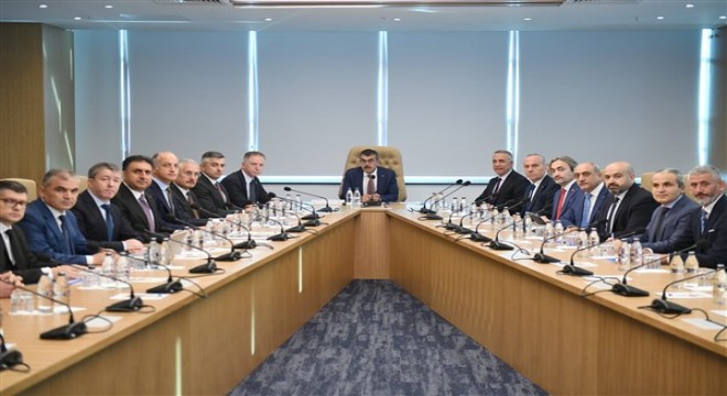 Bakan Tekin, İstanbul'da Sultangazi İlçe Eğitim Değerlendirme Toplantısı'na katıldı