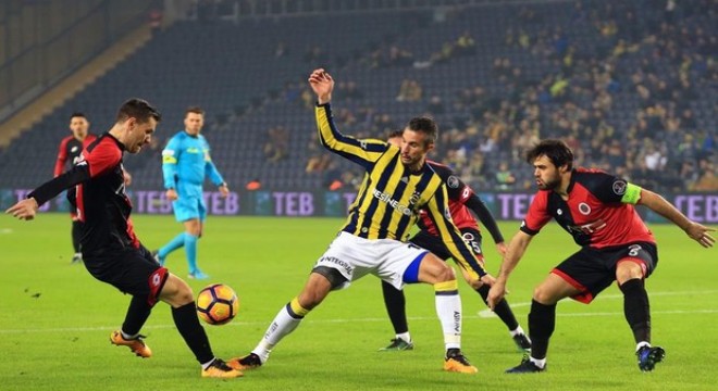 Başı öne eğilmedi