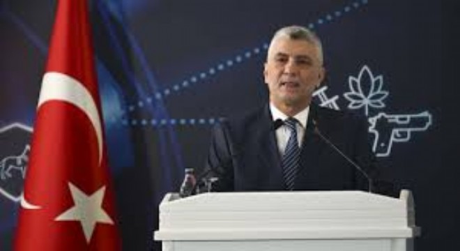 Bolat: Gümrüklerden 187 Milyon Yolcu Geçti