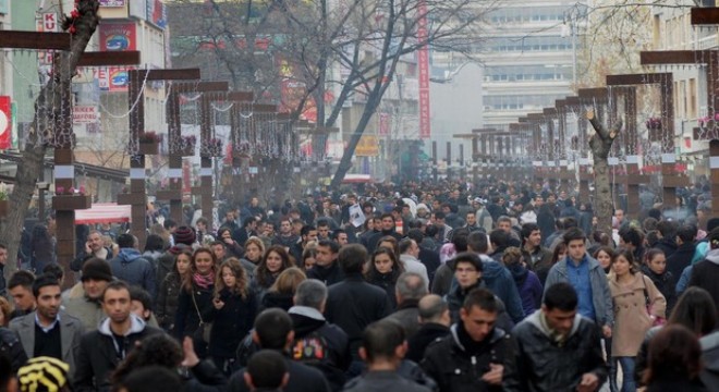 Bütçe 21 bakanlıktan 11'ini geçiyor