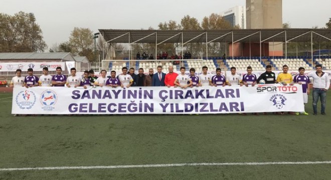 Çıraklar amatörlere karşı