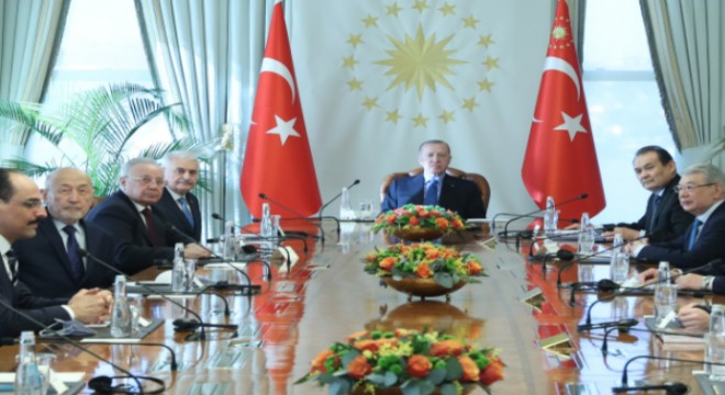 Cumhurbaşkanı Erdoğan Türk Devletleri Teşkilatı Aksakallar Konseyi Heyeti'ni kabul etti