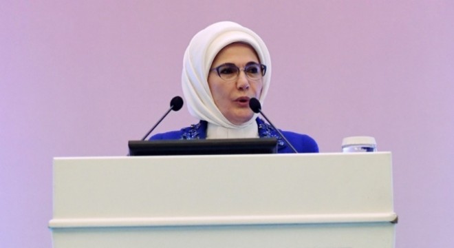 Emine Erdoğan: İçlerimiz yandı, derin bir üzüntü içindeyiz