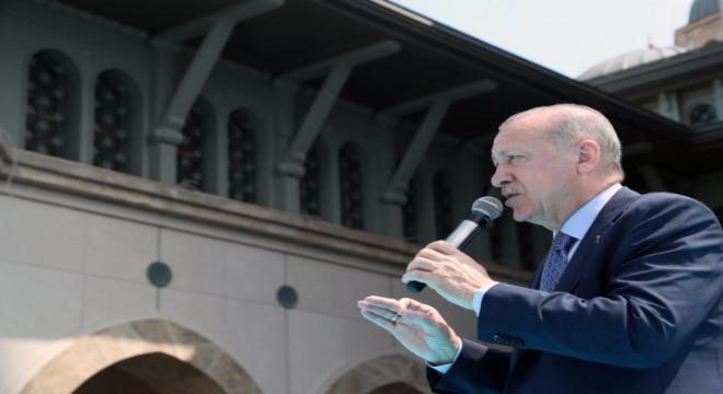 Erdoğan, Taksim Camisi'ni ibadete açtı