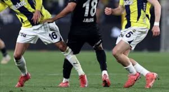 Fenerbahçe, Beşiktaş Karşısında Zirve Takibini Sürdürecek