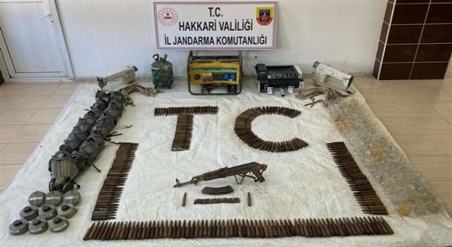 Hakkari'de 3 teröristin cesedi ele geçirildi
