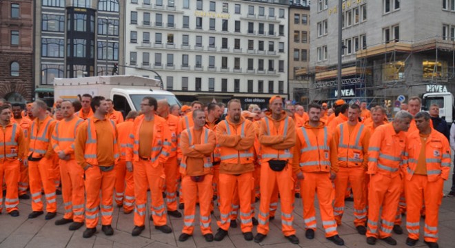 Hamburg'taki meydana Türk temizlik işçisinin ismi verildi