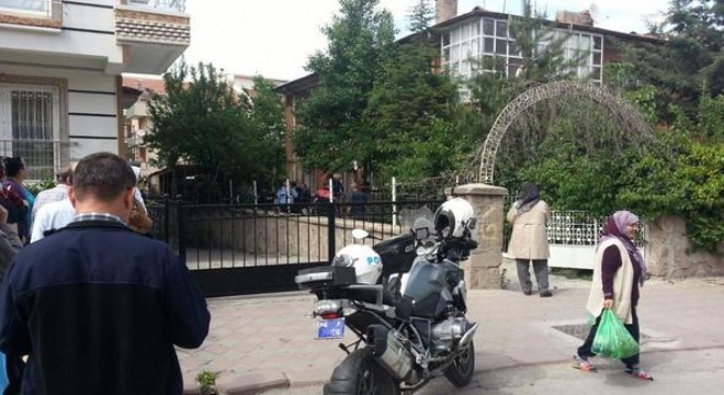 Husumetli komşuya pompalı saldırı