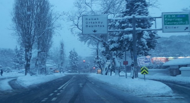 İstanbul'da eğitime ve çalışanlara kar tatili