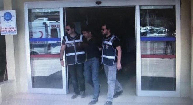 Katili postacı polis yakaladı