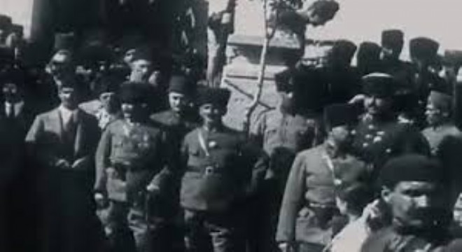 Kültür Bakanı Ersoy'dan 30 Ağustos'a Özel Atatürk Paylaşımı