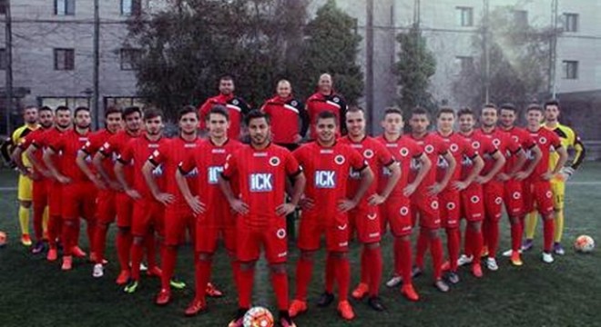 Liderlik yeniden Gençler'de