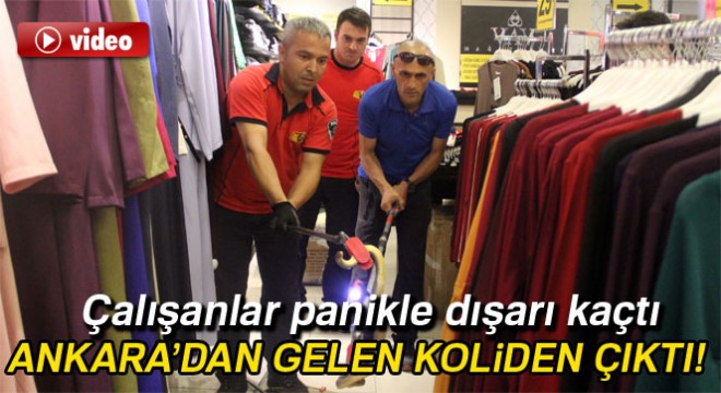 Mağazaya gelen elbise kolisinden yılan çıktı