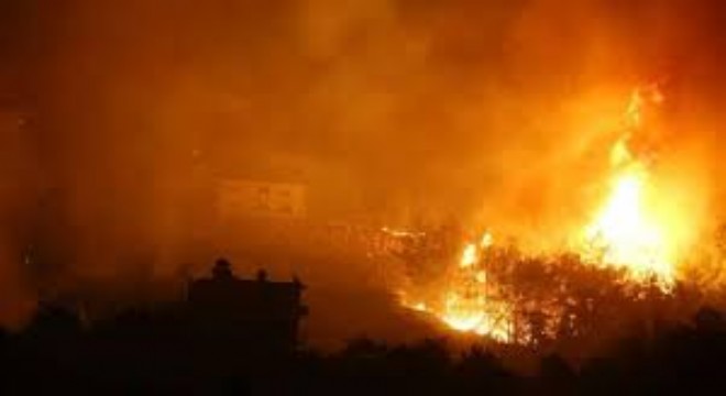 Muğla ve Antalya'da Alevlerle Mücadele Devam Ediyor